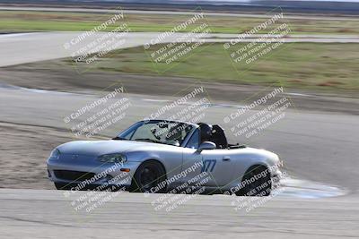 media/Dec-30-2023-Lotus Club Golden G (Sat) [[d3870bf35f]]/Intermediate/Session 4 (Off Ramp)/